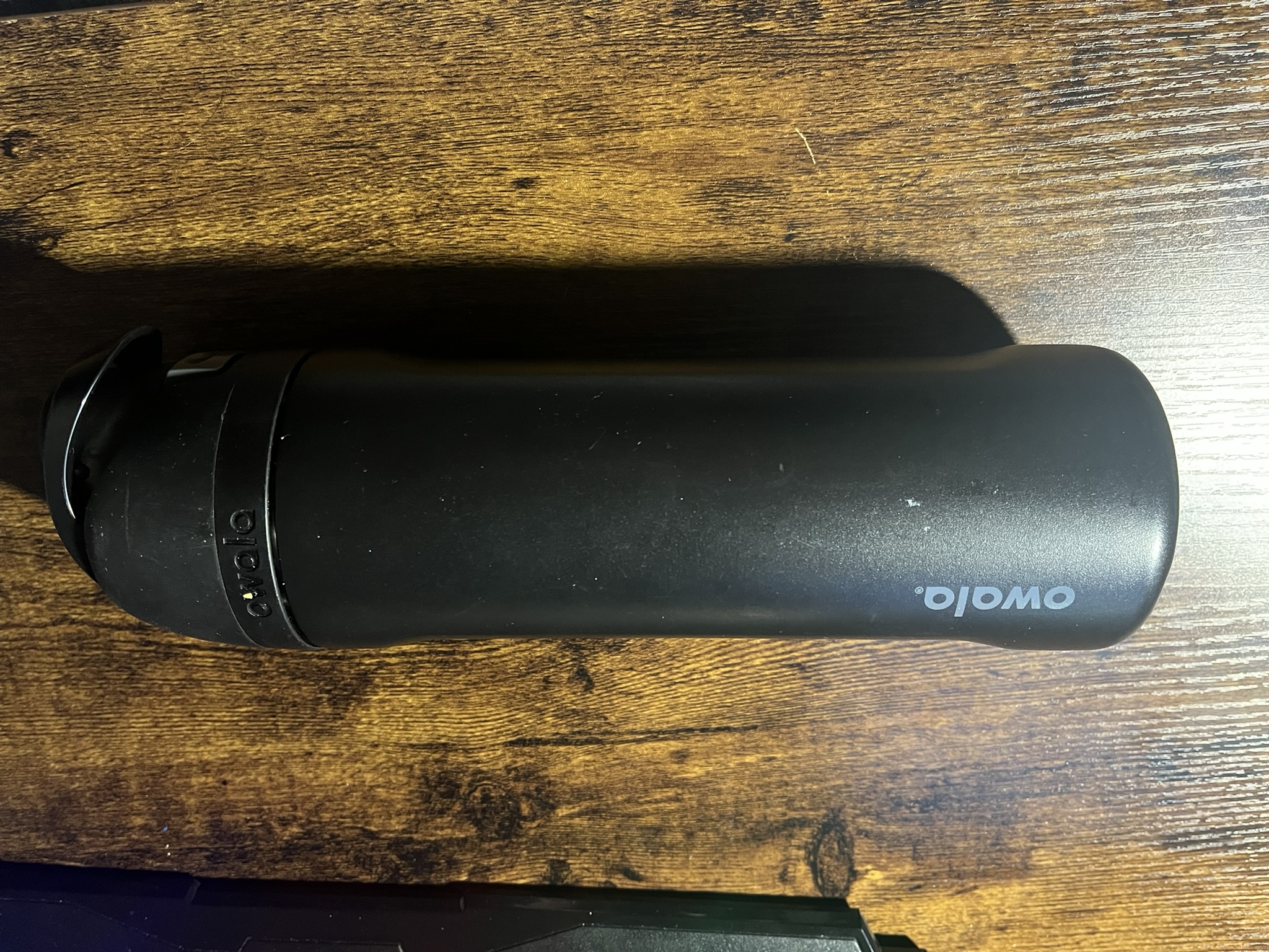 This is my everyday water bottle.<br><audio controls src='/audio/waterbottle.mp3'></audio>